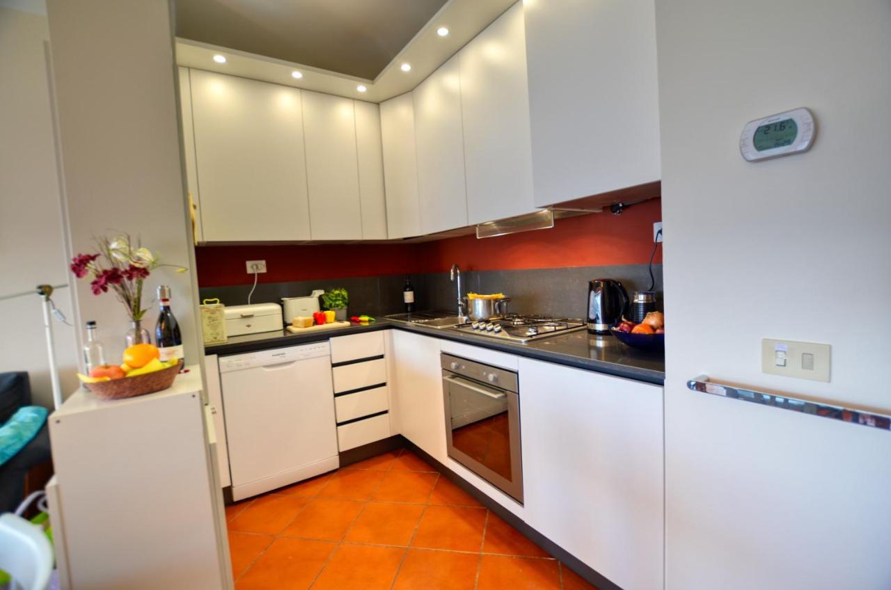 2-Bedroom Lakeview Apartment Bella Gaeta San Siro  Dış mekan fotoğraf